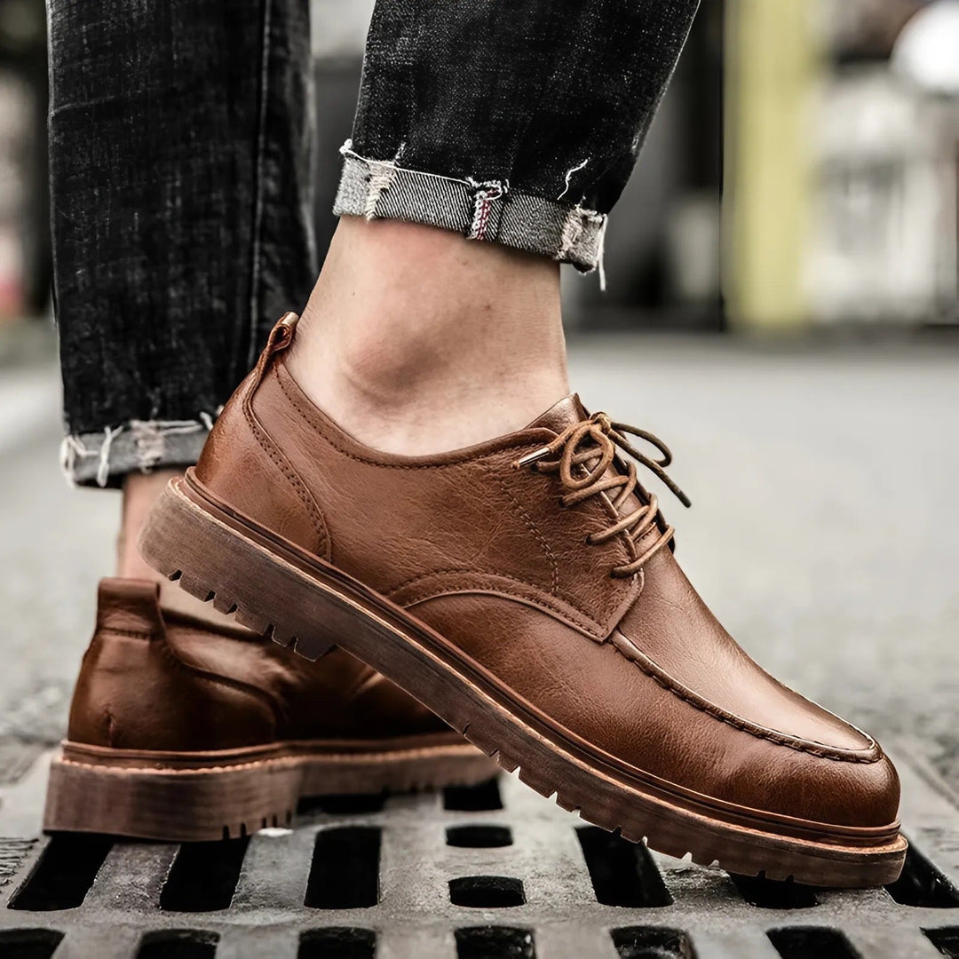 John | Classic Heritage Faux Leather Shoes