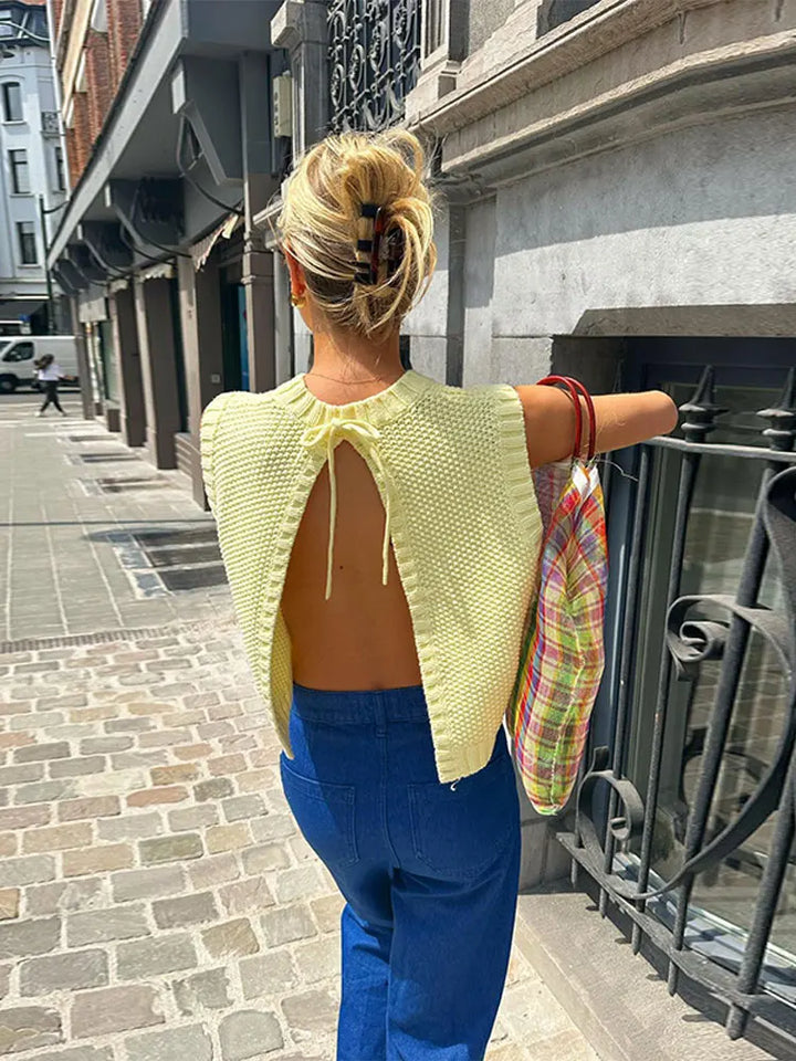 Amelia | Chic Open-Back Knit Vest
