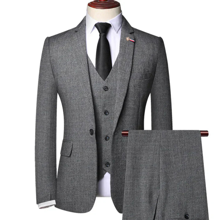Dash | Luxurious Elegant Formal Men’s Suit