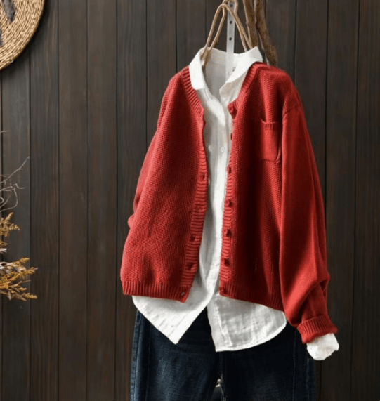 Via | Cardigan with Classic Button-Up Design
