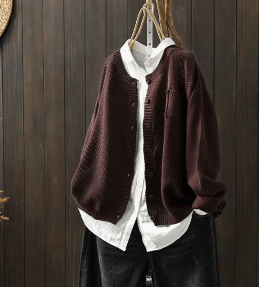 Via | Cardigan with Classic Button-Up Design