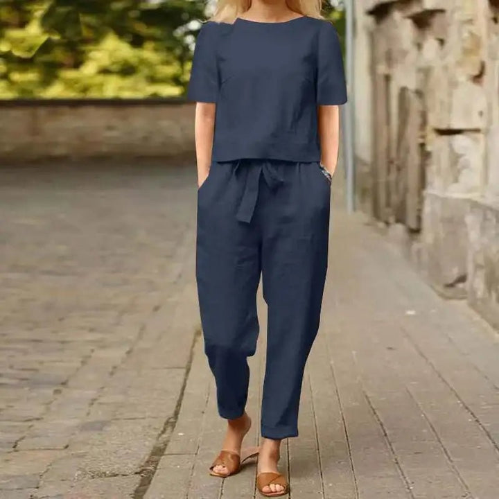 Addison | Minimalist Two-Piece Women’s Set