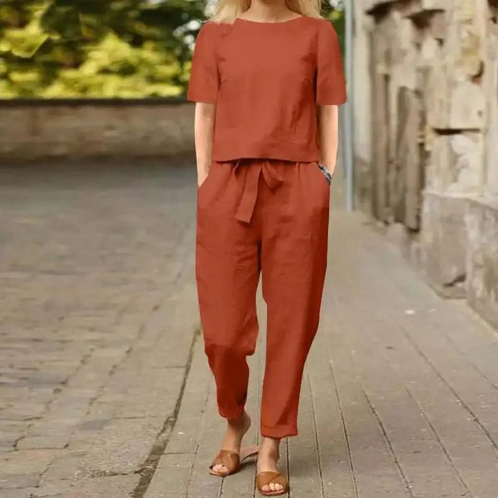 Addison | Minimalist Two-Piece Women’s Set