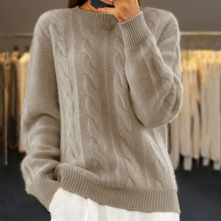 Ayla | Warm knitted sweater