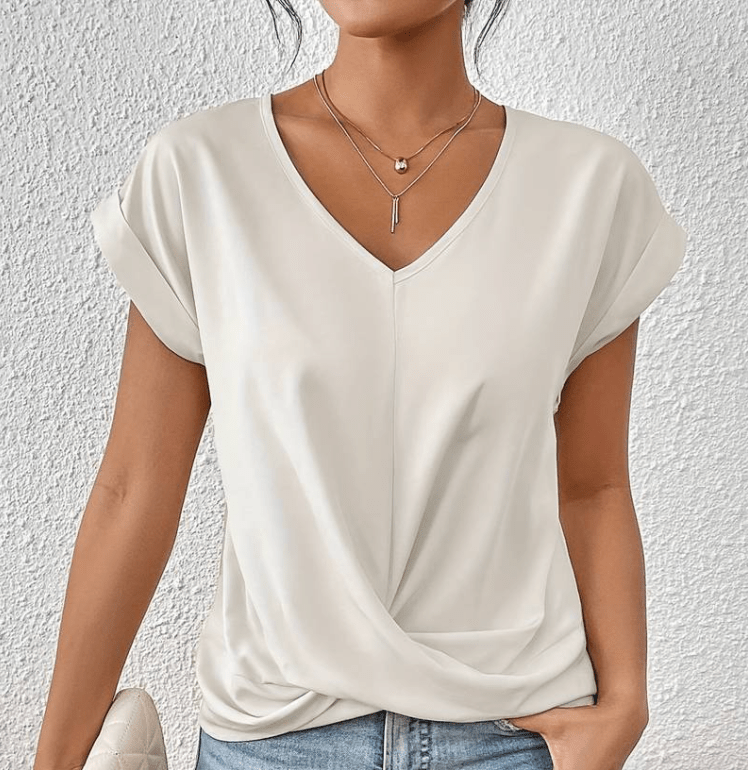 Charmy | Tummy tucking V-neck top